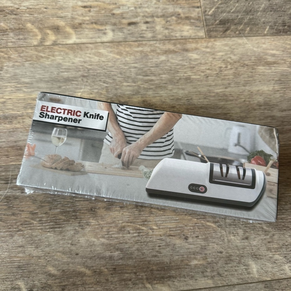 NWT! Electric Knife Sharpener - Rechargeable